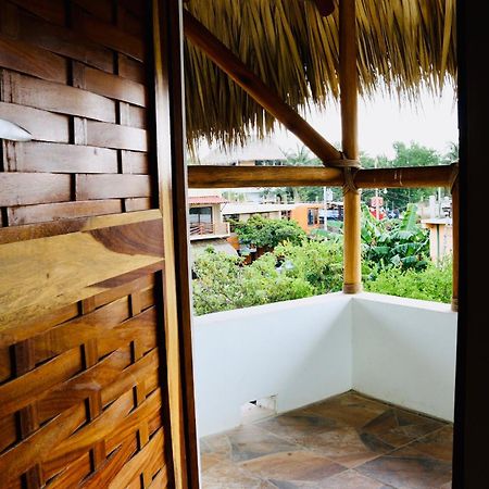 Auberge de jeunesse Experiencia Surf Camp à Brisas de Zicatela Extérieur photo