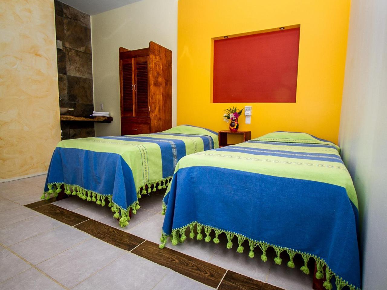 Auberge de jeunesse Experiencia Surf Camp à Brisas de Zicatela Extérieur photo
