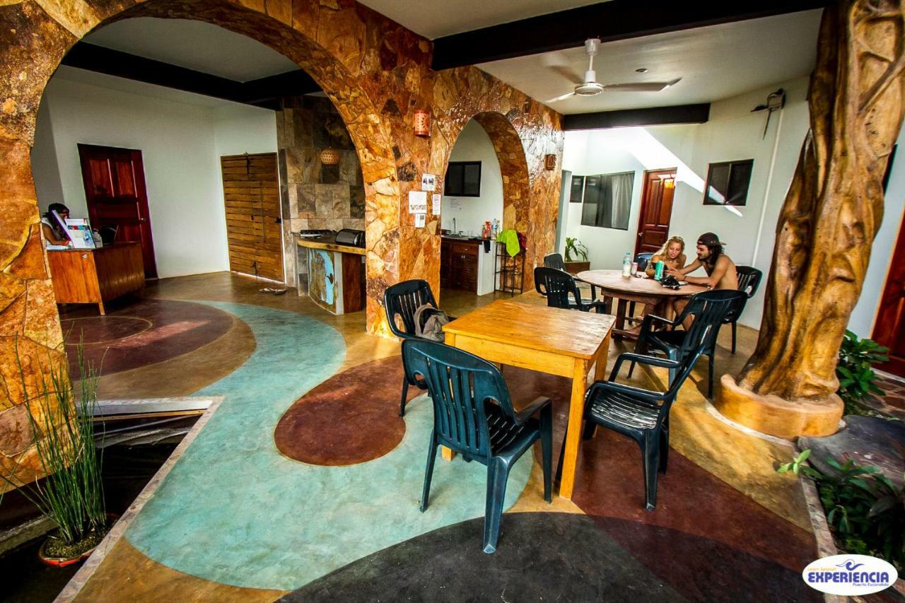 Auberge de jeunesse Experiencia Surf Camp à Brisas de Zicatela Extérieur photo