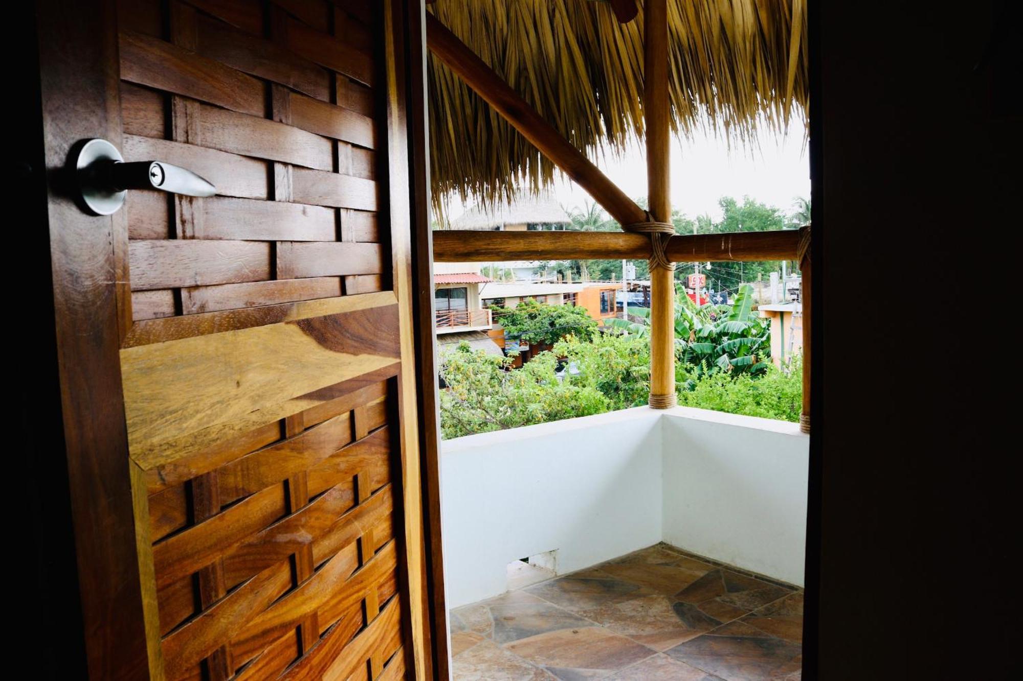 Auberge de jeunesse Experiencia Surf Camp à Brisas de Zicatela Extérieur photo