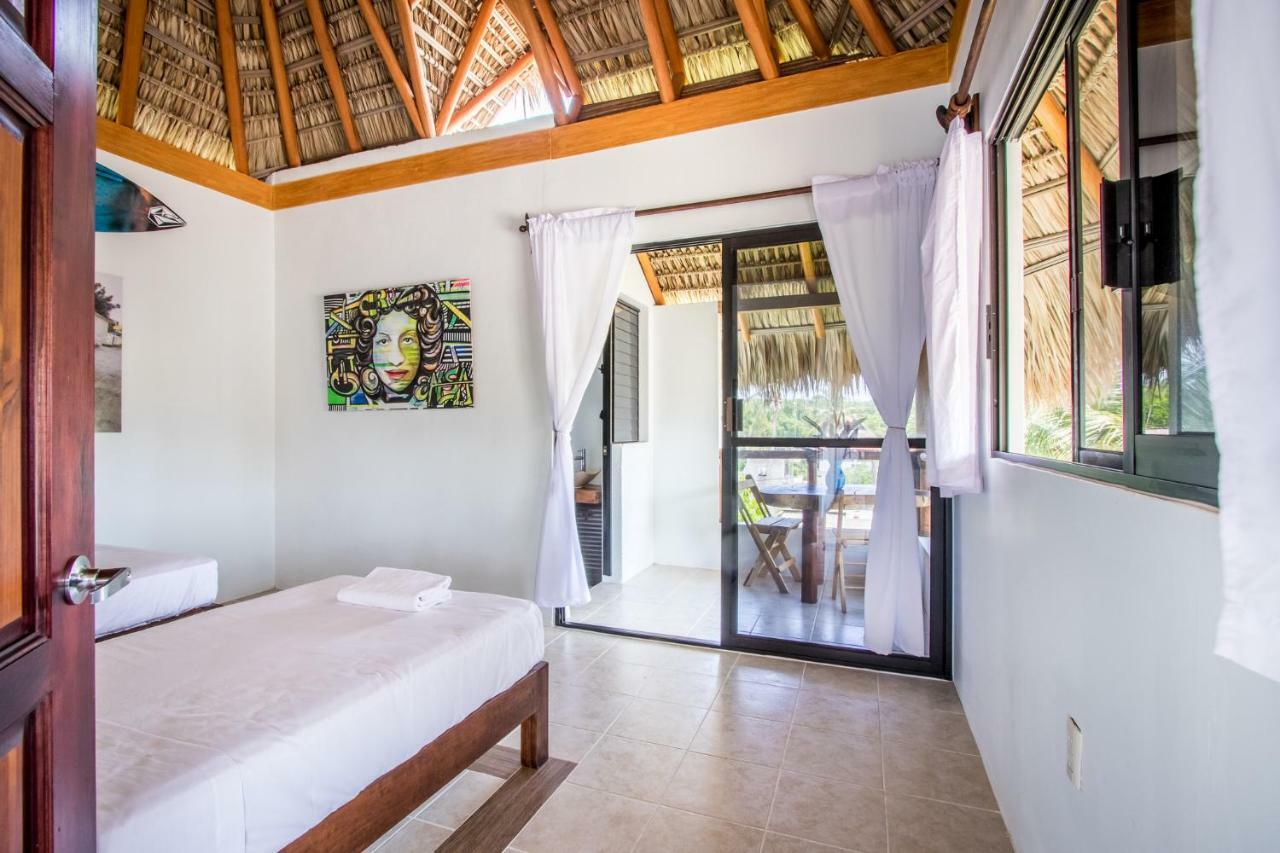 Auberge de jeunesse Experiencia Surf Camp à Brisas de Zicatela Extérieur photo